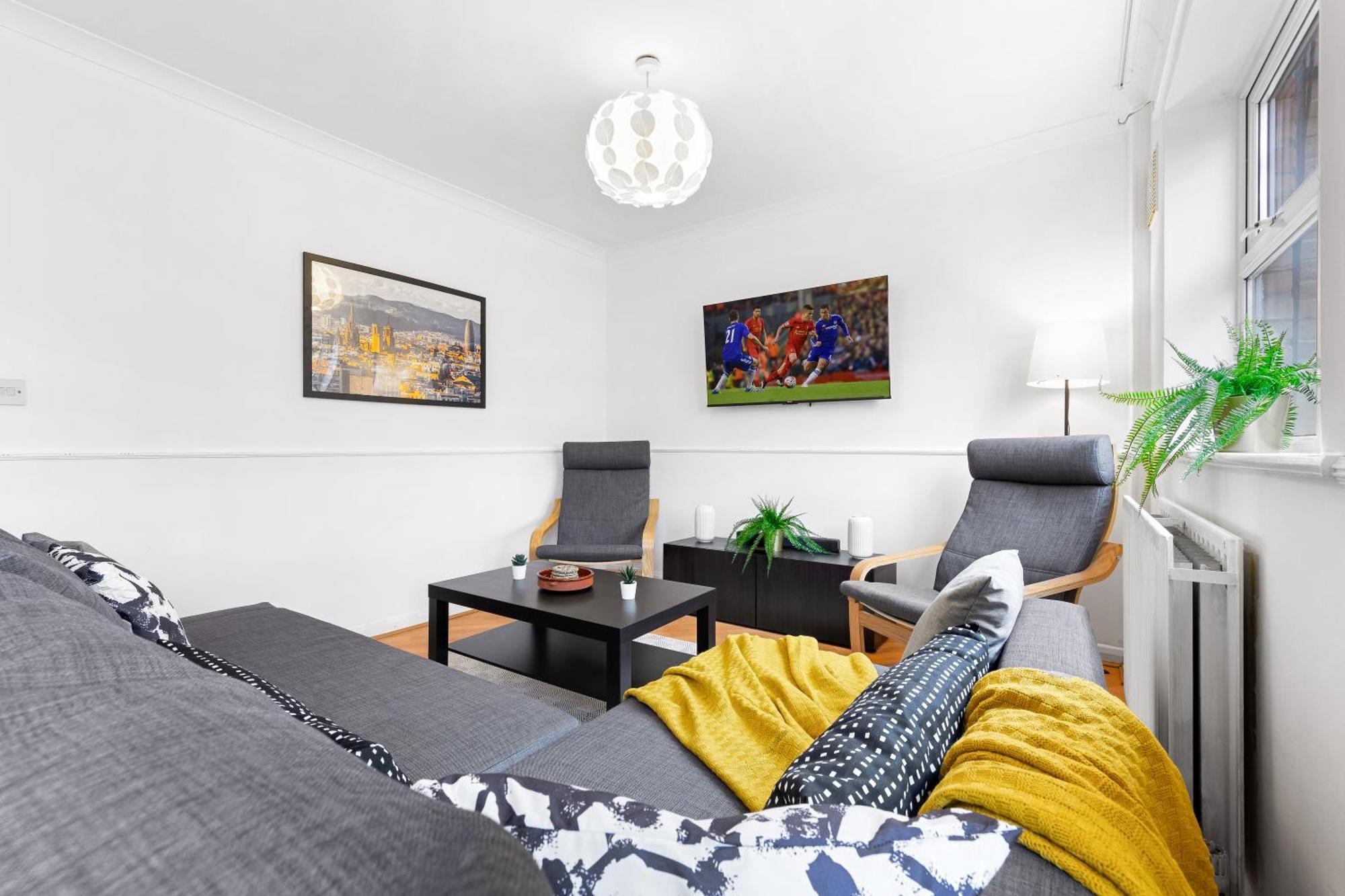 Cozylease 3-bed Canary Wharf Retreat,near Lcy * Londen