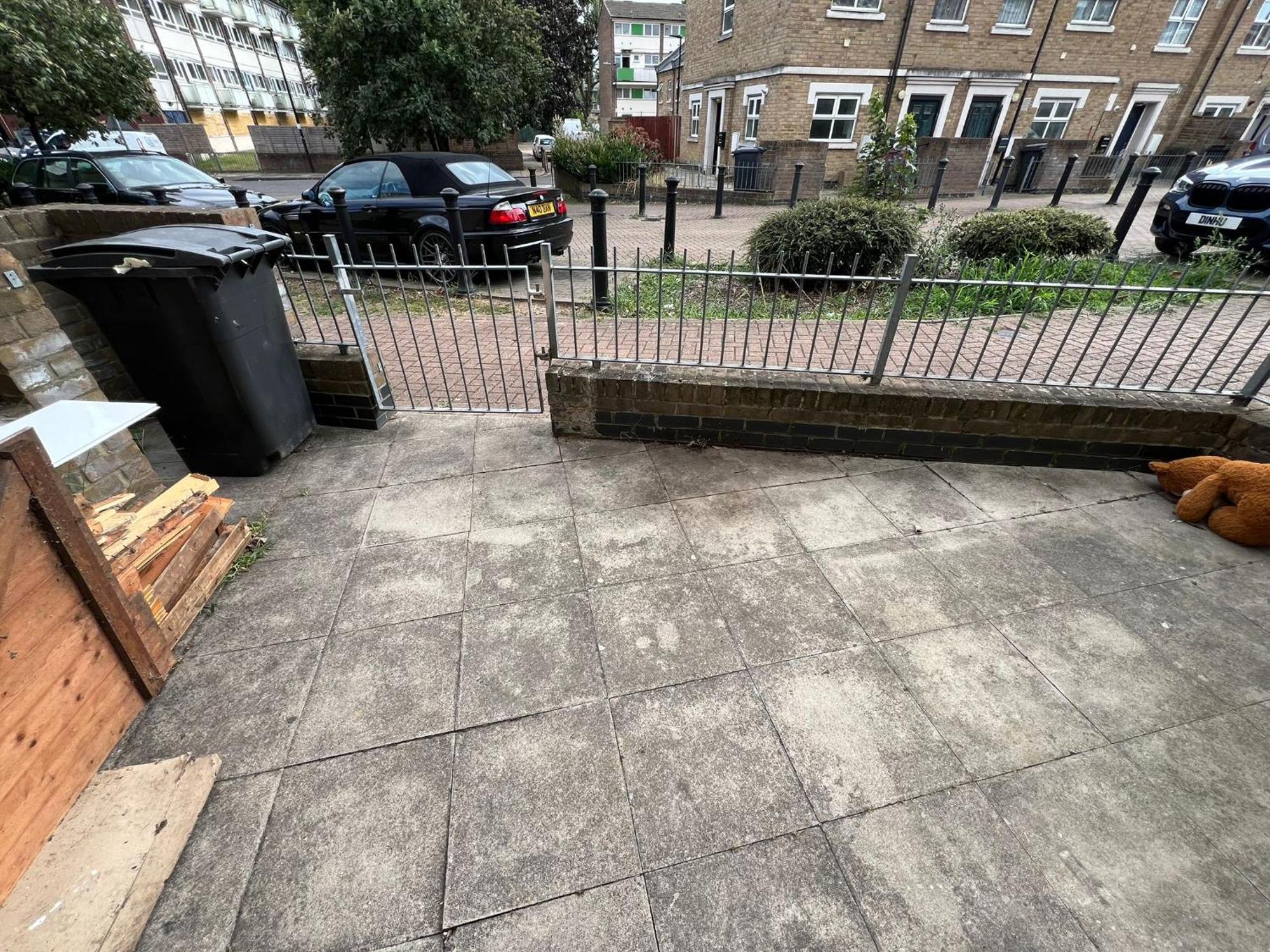 Cozylease 3-bed Canary Wharf Retreat,near Lcy * Londen