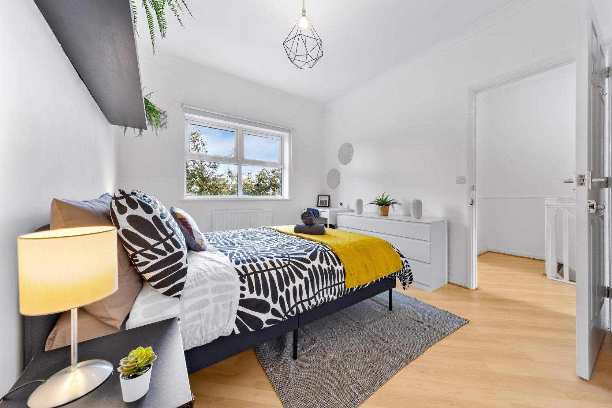 Cozylease 3-bed Canary Wharf Retreat,near Lcy Сasa de vacaciones *